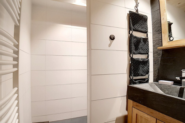 _agence-des-belleville_lv_images__lot_0000045607_13_28979429 _agence-des-belleville_lv_images__lot_0000045607_13_28979429