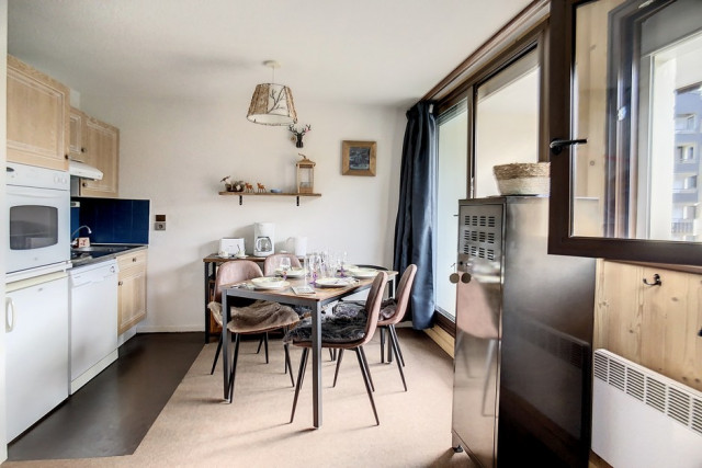 _agence-des-belleville_lv_images__lot_0000045632_01_28211072