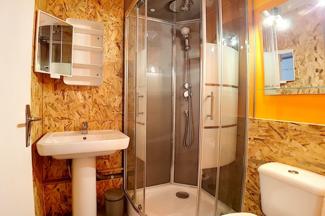 _agence-des-belleville_lv_images__lot_0000045640_10_27677925