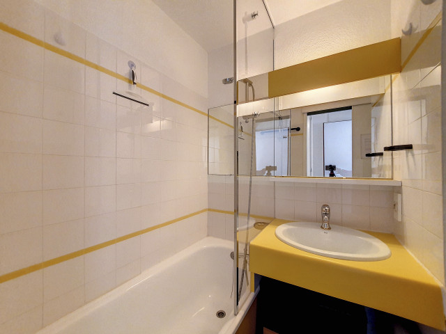 _agence-des-belleville_lv_images__lot_0000045664_11_27450664 _agence-des-belleville_lv_images__lot_0000045664_11_27450664