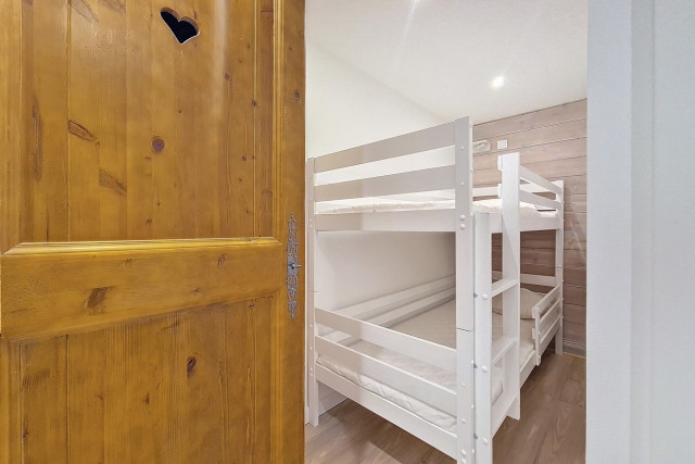 _agence-des-belleville_lv_images__lot_0000045680_13_29176122