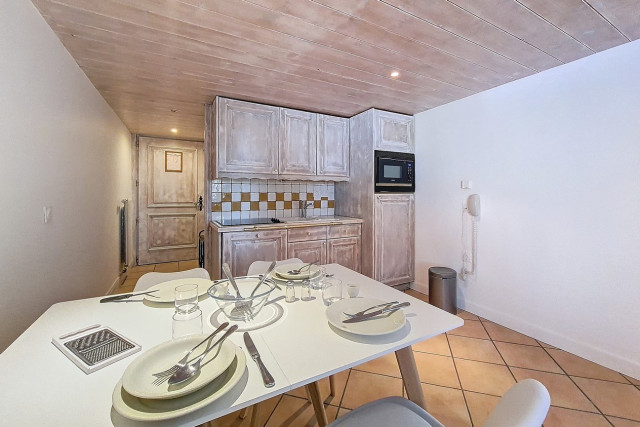 _agence-des-belleville_lv_images__lot_0000045680_14_29176123