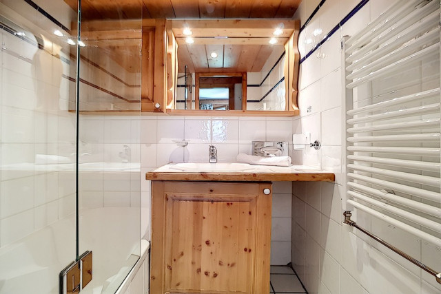 _agence-des-belleville_lv_images__lot_0000045685_11_27733173