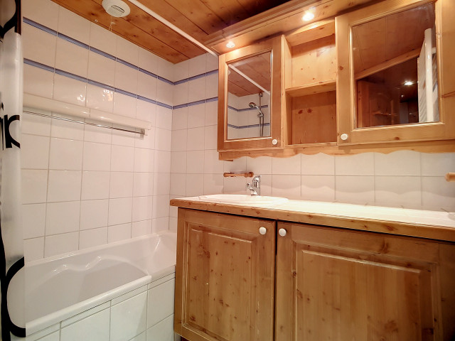 _agence-des-belleville_lv_images__lot_0000045691_10_29294852 _agence-des-belleville_lv_images__lot_0000045691_10_29294852