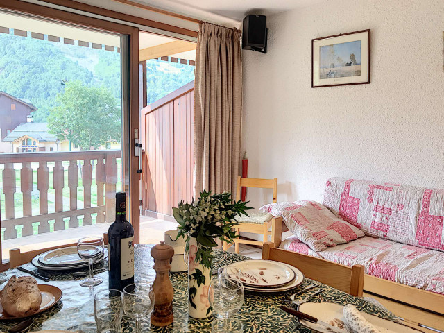 _agence-des-belleville_lv_images__lot_0000045754_01_30836103