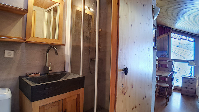 _agence-des-belleville_lv_images__lot_0000045867_13_28578531