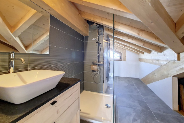 _agence-des-belleville_lv_images__lot_0000070217_12_29874655 _agence-des-belleville_lv_images__lot_0000070217_12_29874655