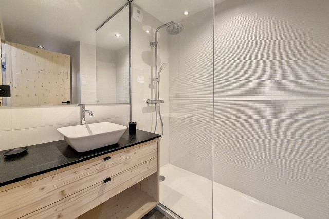 _agence-des-belleville_lv_images__lot_0000070220_15_28204885