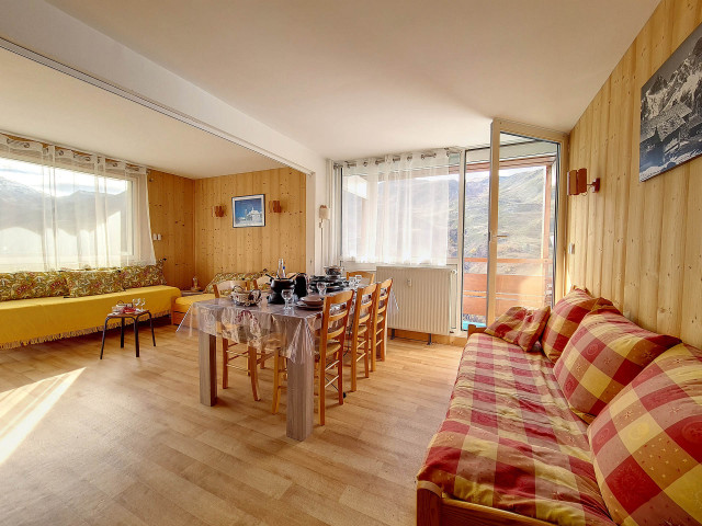 _agence-des-belleville_lv_images__lot_0000070247_01_32461745