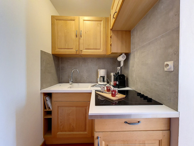 _agence-des-belleville_lv_images__lot_0000070247_05_28748816 _agence-des-belleville_lv_images__lot_0000070247_05_28748816