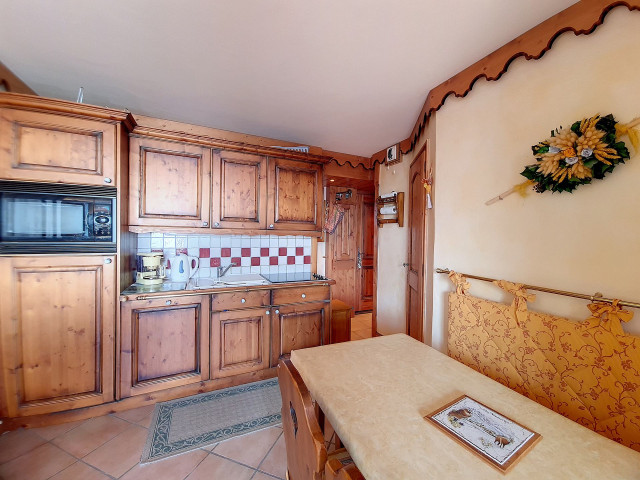 _agence-des-belleville_lv_images__lot_0000070311_02_32230366