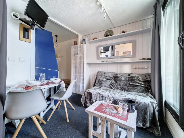 _agence-des-belleville_lv_images__lot_0000070349_01_29476108