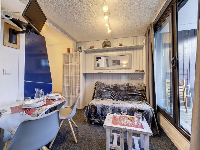 _agence-des-belleville_lv_images__lot_0000070349_09_32129152