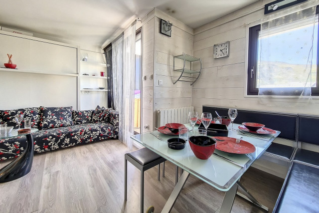 _agence-des-belleville_lv_images__lot_0000070374_09_28070463