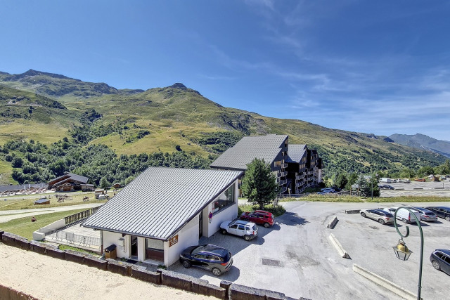 _agence-des-belleville_lv_images__lot_0000070374_14_27558675 _agence-des-belleville_lv_images__lot_0000070374_14_27558675