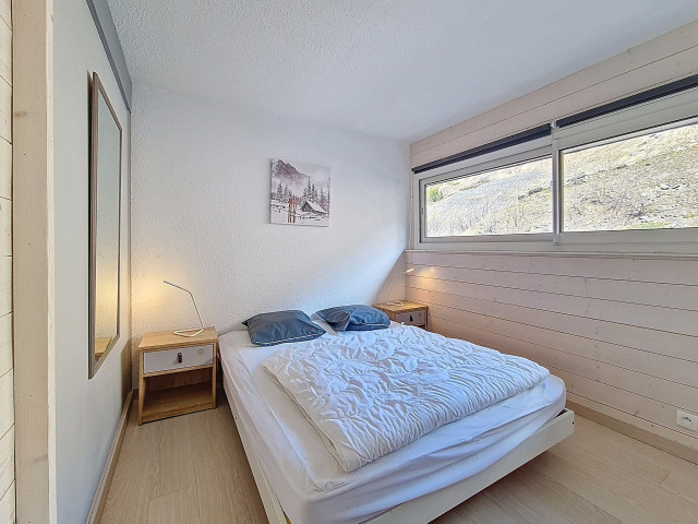 _agence-des-belleville_lv_images__lot_0000070419_06_28114102