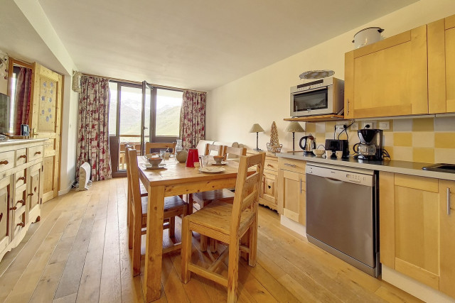 _agence-des-belleville_lv_images__lot_0000070462_01_29827100 _agence-des-belleville_lv_images__lot_0000070462_01_29827100