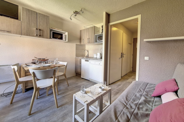 _agence-des-belleville_lv_images__lot_0000070491_01_29256218