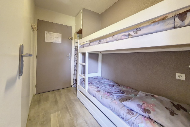 _agence-des-belleville_lv_images__lot_0000070491_05_28601005