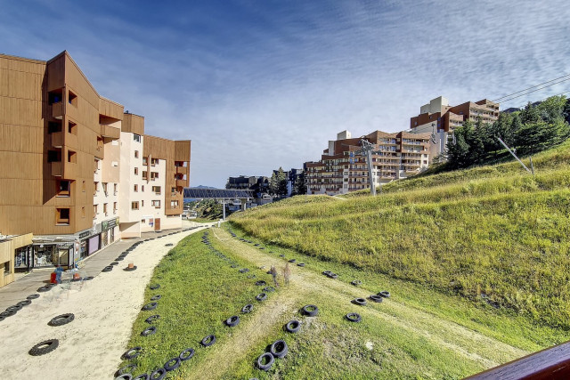 _agence-des-belleville_lv_images__lot_0000070491_13_32210662