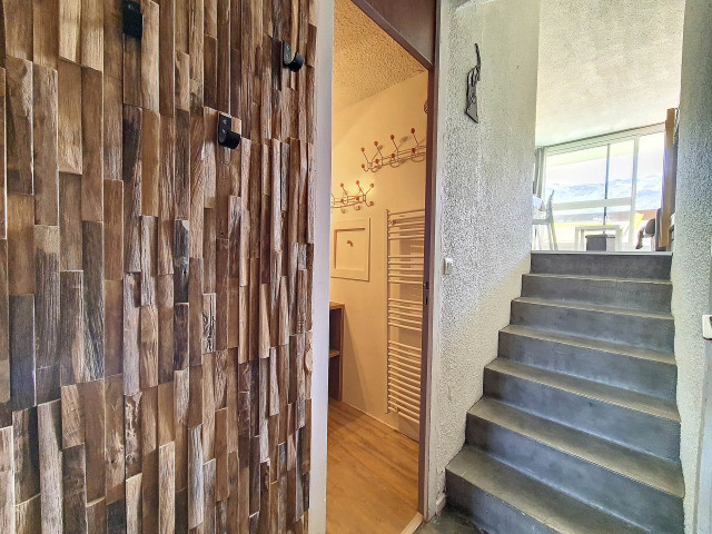 _agence-des-belleville_lv_images__lot_0000070497_09_29591903 _agence-des-belleville_lv_images__lot_0000070497_09_29591903