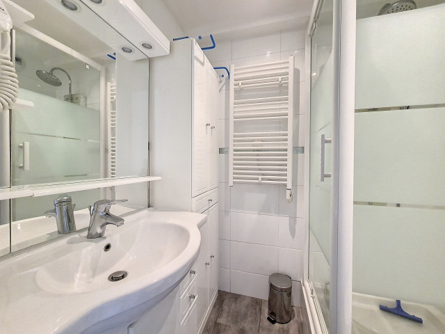 _agence-des-belleville_lv_images__lot_0000070498_12_30113519