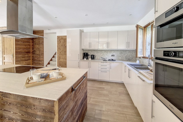 _agence-des-belleville_lv_images__lot_0000070527_03_27538000 _agence-des-belleville_lv_images__lot_0000070527_03_27538000