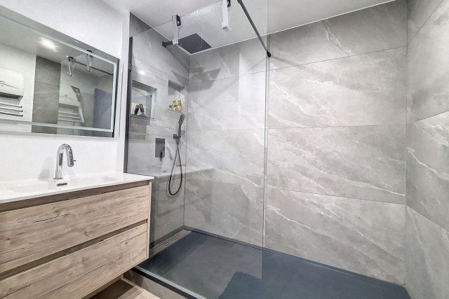 _agence-des-belleville_lv_images__lot_0000070585_14_28885151