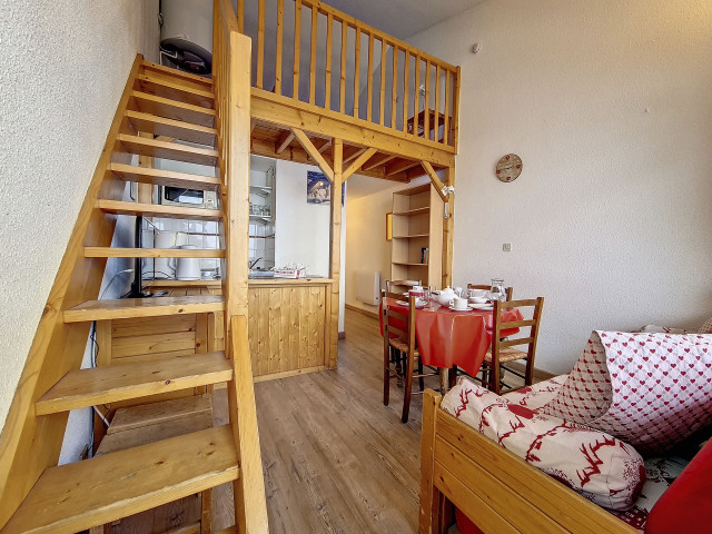 _agence-des-belleville_lv_images__lot_0000070621_02_28889888