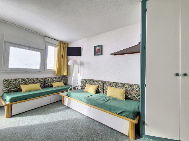 _agence-des-belleville_lv_images__lot_0000070649_12_32147622