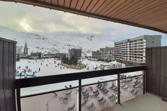 _agence-des-belleville_lv_images__lot_0000070696_11_32741483 _agence-des-belleville_lv_images__lot_0000070696_11_32741483