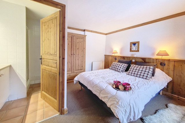 _agence-des-belleville_lv_images__lot_0000070701_11_27556838 _agence-des-belleville_lv_images__lot_0000070701_11_27556838