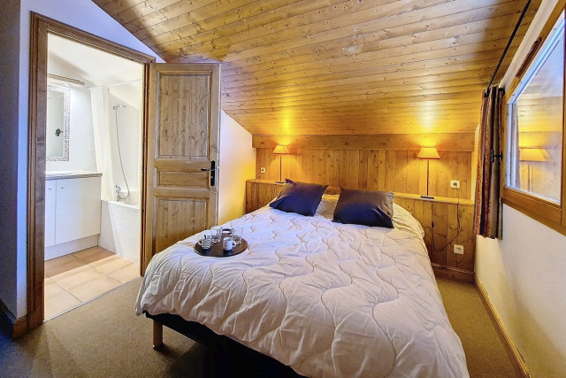 _agence-des-belleville_lv_images__lot_0000070701_12_27556839 _agence-des-belleville_lv_images__lot_0000070701_12_27556839