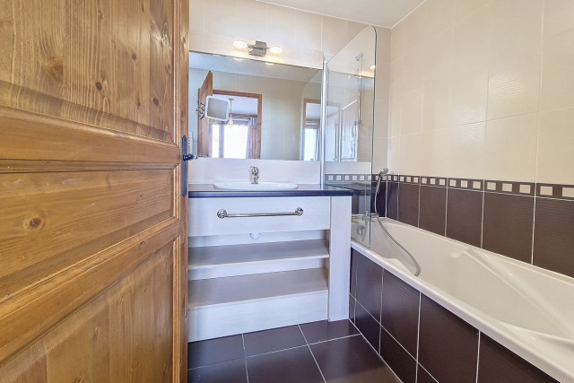 _agence-des-belleville_lv_images__lot_0000070702_13_27711142