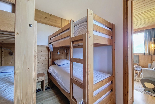 _agence-des-belleville_lv_images__lot_0000070825_12_28069164 _agence-des-belleville_lv_images__lot_0000070825_12_28069164