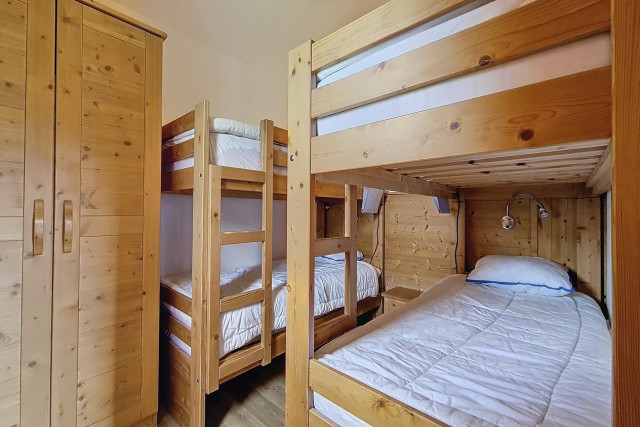 _agence-des-belleville_lv_images__lot_0000070825_13_32566528