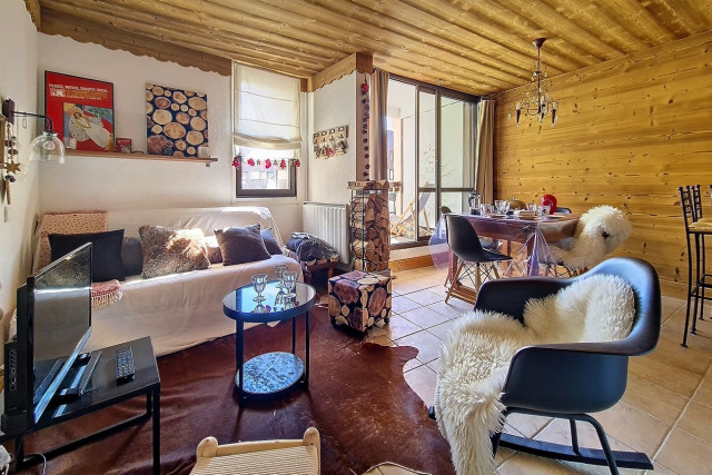 _agence-des-belleville_lv_images__lot_0000070934_01_29054297 _agence-des-belleville_lv_images__lot_0000070934_01_29054297