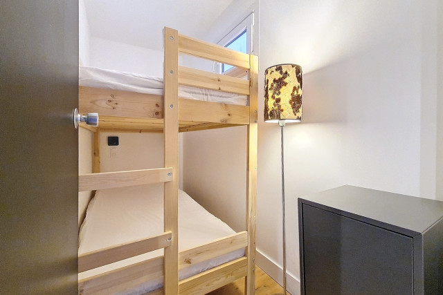 _agence-des-belleville_lv_images__lot_0000070934_06_29211571