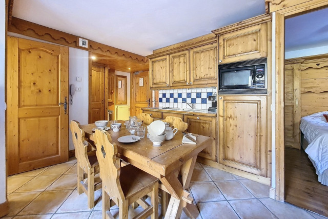 _agence-des-belleville_lv_images__lot_0000070937_01_29093573