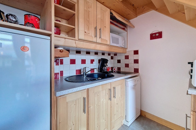 _agence-des-belleville_lv_images__lot_0000070954_04_28956520 _agence-des-belleville_lv_images__lot_0000070954_04_28956520