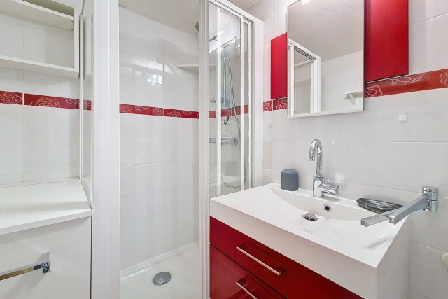 _agence-des-belleville_lv_images__lot_0000070954_08_29015562 _agence-des-belleville_lv_images__lot_0000070954_08_29015562