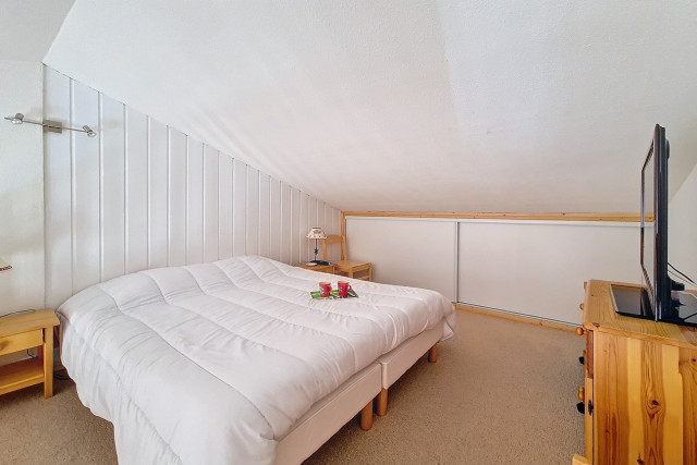 _agence-des-belleville_lv_images__lot_0000070954_10_29671369