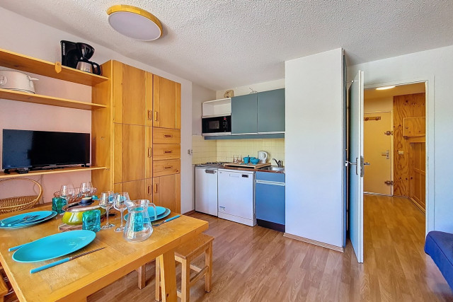 _agence-des-belleville_lv_images__lot_0000070961_07_27412616 _agence-des-belleville_lv_images__lot_0000070961_07_27412616