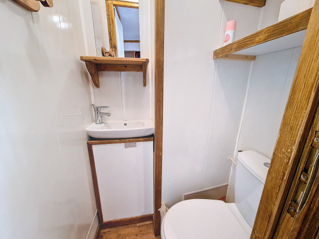 _agence-des-belleville_lv_images__lot_0000070967_06_28636713