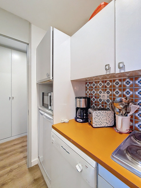 _agence-des-belleville_lv_images__lot_0000071015_07_28184620