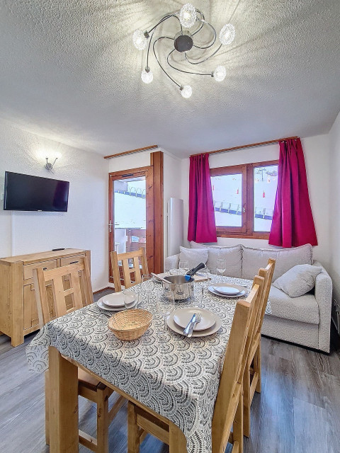 _agence-des-belleville_lv_images__lot_0000071016_01_27374562