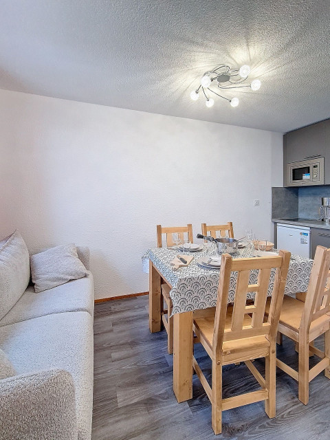 _agence-des-belleville_lv_images__lot_0000071016_06_29153281