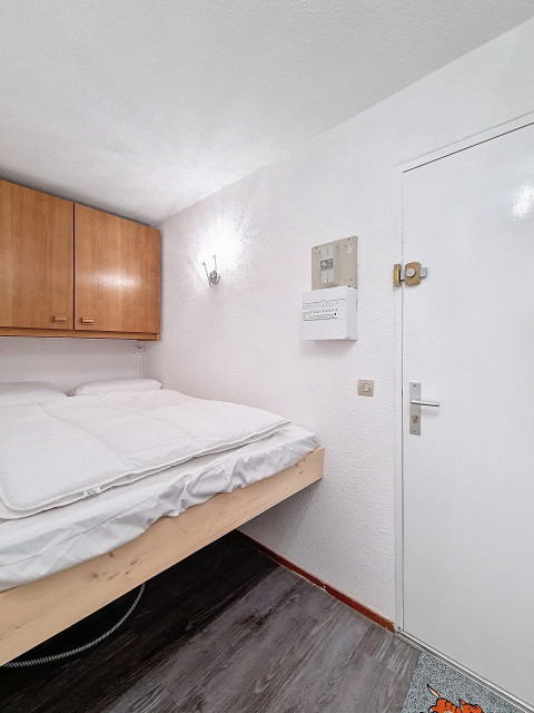 _agence-des-belleville_lv_images__lot_0000071016_07_32231824