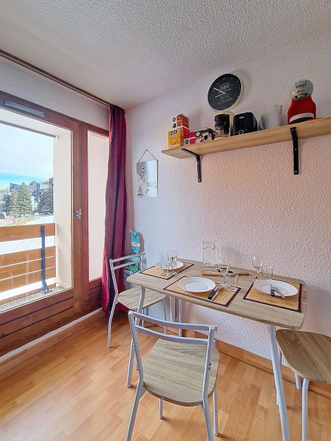 _agence-des-belleville_lv_images__lot_0000071029_04_28479679