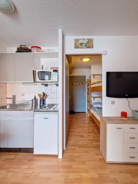 _agence-des-belleville_lv_images__lot_0000071029_08_29272657